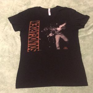 Sound Garden band tee. Girls size XL